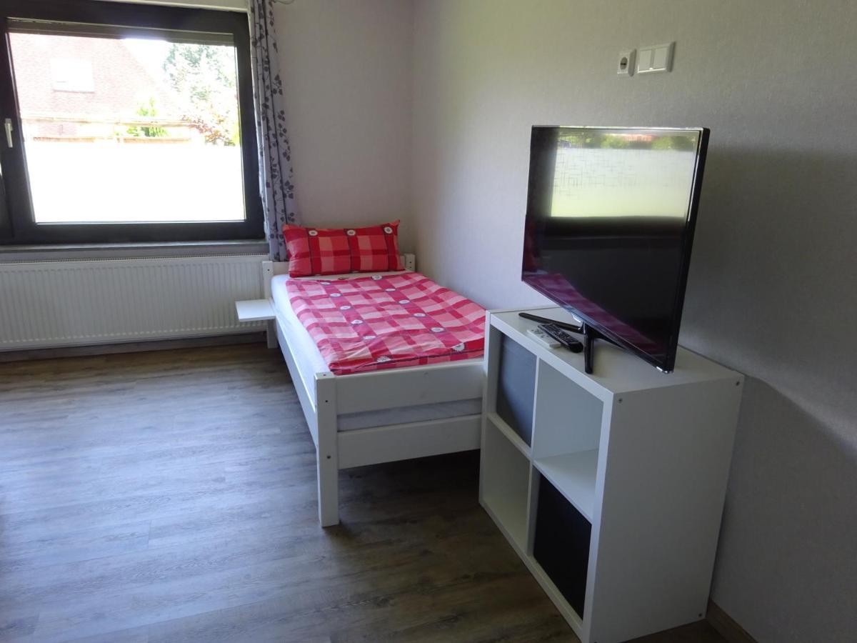 Ferienwohnung Schwiemann, Erdgeschoss Cadenberge Buitenkant foto